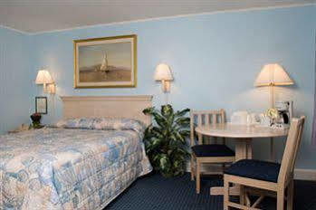 Seaside Inn Falmouth Extérieur photo